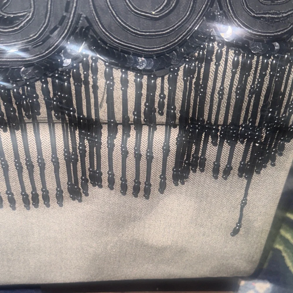 100% Silk CACHE beaded Shaw Elegant Black Scarf with Sequin Accents - Picture 6 of 7